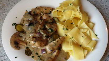 Рецепт Азу из индейки со сметаной