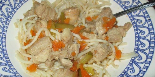 Рецепт азу из свинины с солеными огурцами