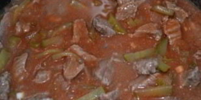 Рецепт азу с солеными огурцами