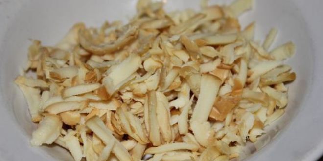 Рецепт драников с копченым сыром и луком