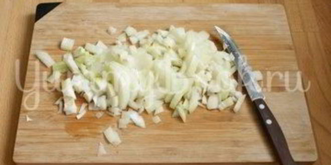 Рецепт драников с мясом в горшочках