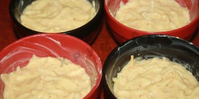 Рецепт картофельных колдунов с сосисками и сыром в микроволновке