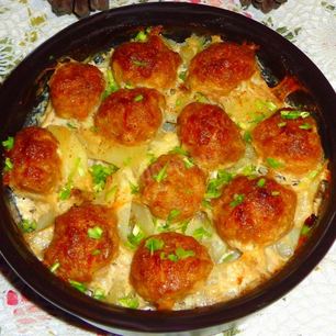 Рецепт Фрикаделек с картошкой в духовке