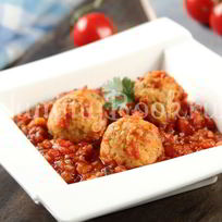 Рецепт Фрикаделек с овощами в томатном соусе