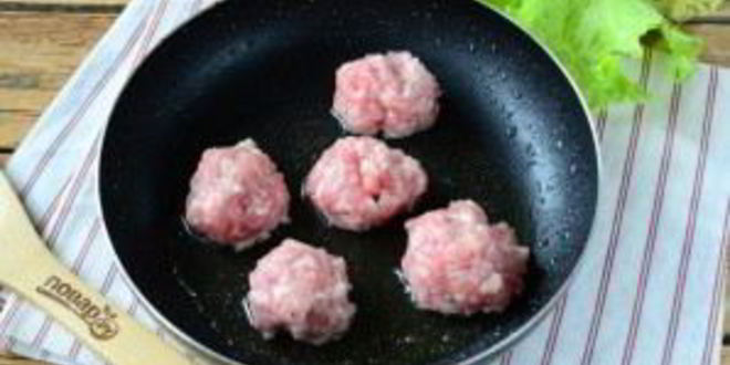 Рецепт пасты в томате с фрикадельками