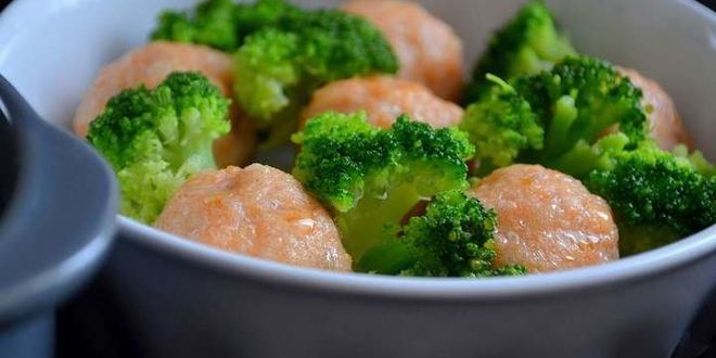 Рецепт рыбных фрикаделек в сливочном соусе