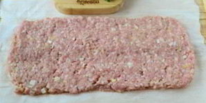 Рецепт сытных фрикаделинов с начинкой