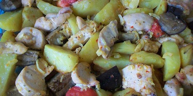 Рецепт картофеля с курицей и овощами