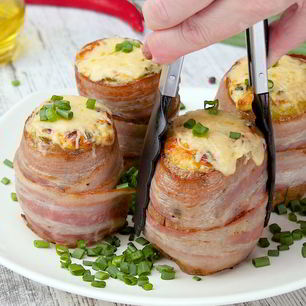 Рецепт Картофеля в беконе с сырной начинкой