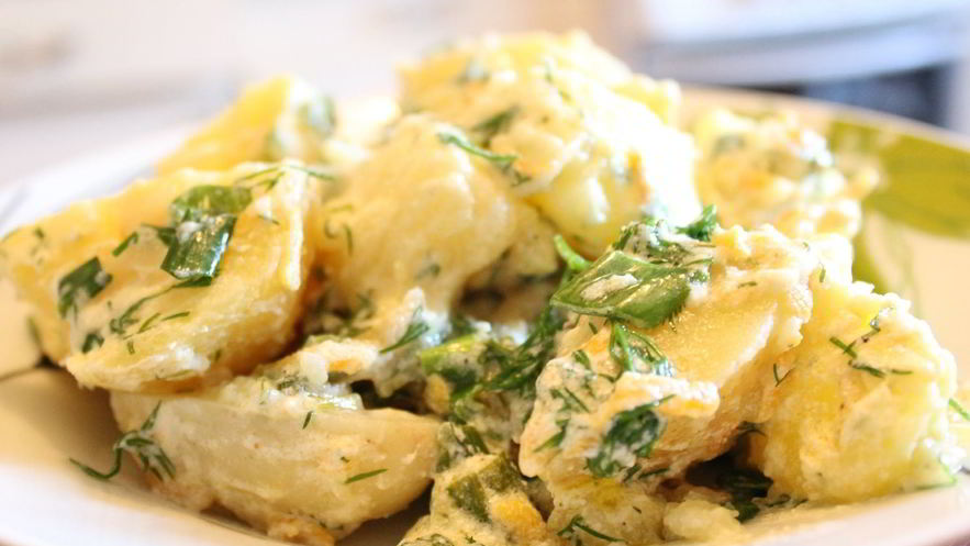 Рецепт картошки в духовке со сметаной и сыром