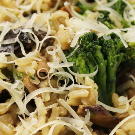 Рецепт Коричневого риса с грибами и брокколи