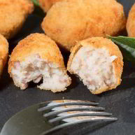 Рецепт Сытных картофельных крокетов с ветчиной