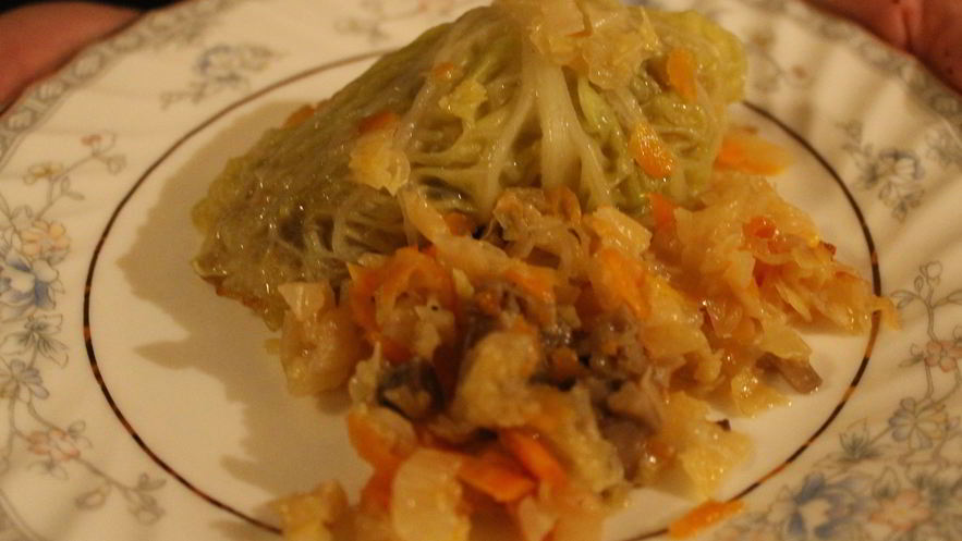 Рецепт голубцов из савойской капусты с грибами без мяса