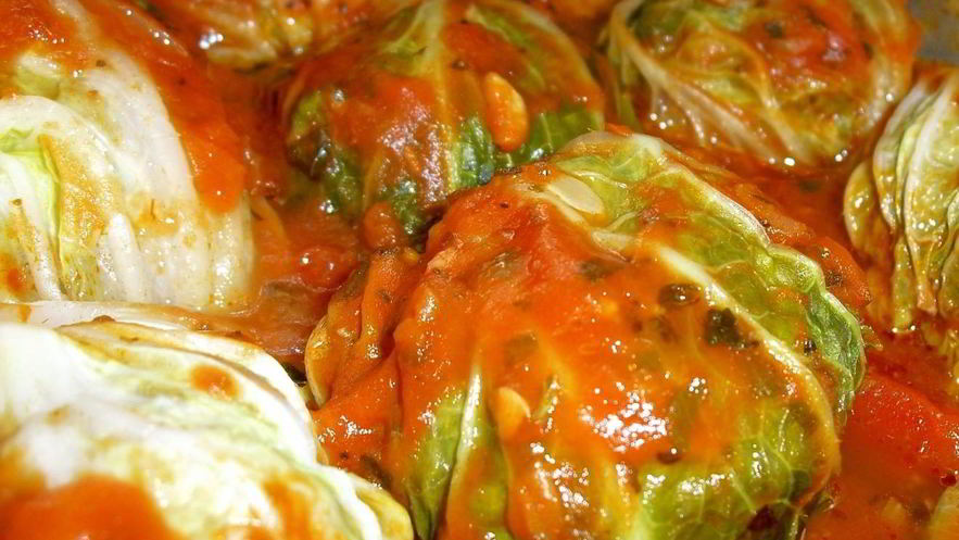 Рецепт голубцов с пекинской капустой для лентяев