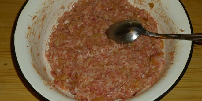 Рецепт голубцов в духовке в томатном соусе