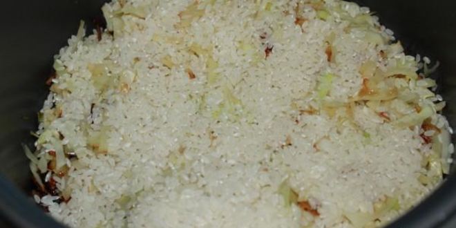 Рецепт ленивых голубцов на молоке в мультиварке