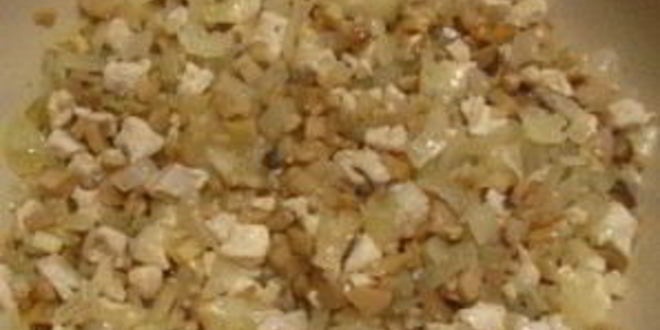 Рецепт фаршированных грибов в мультиварке