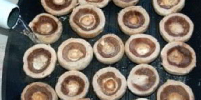 Рецепт фаршированных шампиньонов с сыром