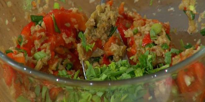 Рецепт грибов по-тоскански с красным перцем и оливками