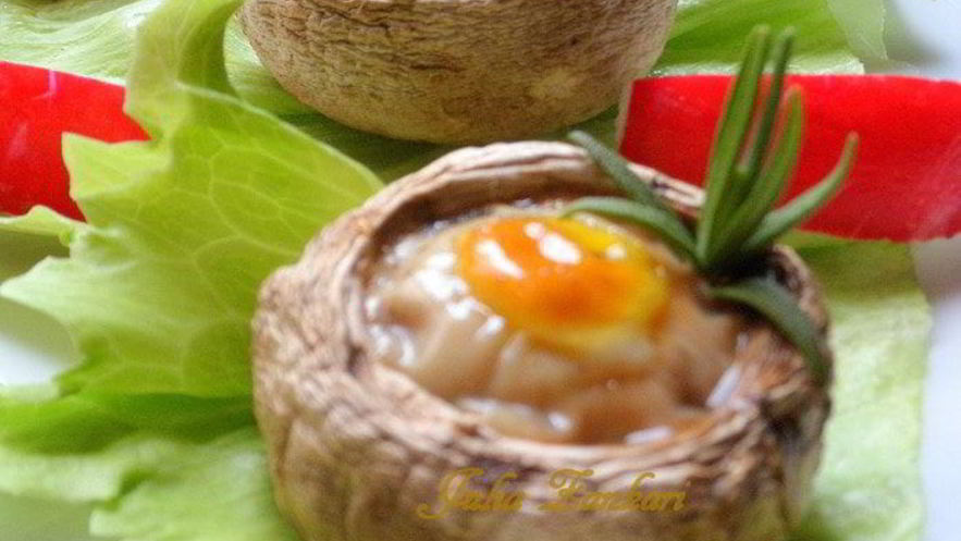 Рецепт шампиньонов, фаршированных перепелиными яйцами