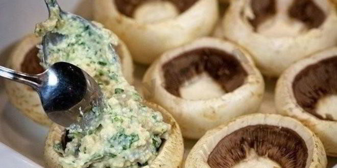 Рецепт шампиньонов с курицей и сыром