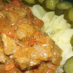 Рецепт Гуляша из грудки с подливкой