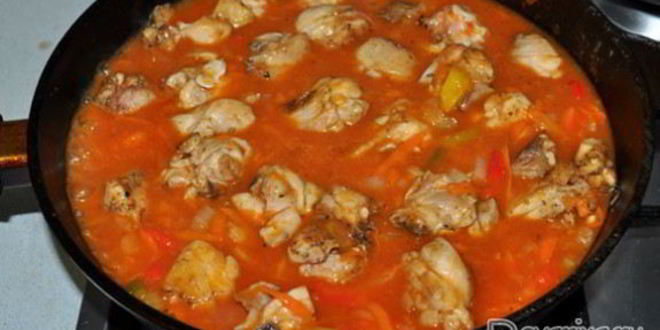 Рецепт гуляша из курицы