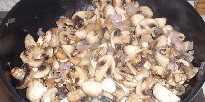 Рецепт гуляша из свинины с шампиньонами