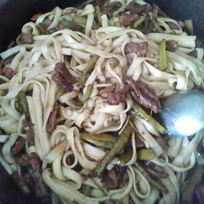 Рецепт Китайской лапши с говядиной в соусе терияки