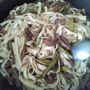 Рецепт Китайской лапши с говядиной в соусе терияки