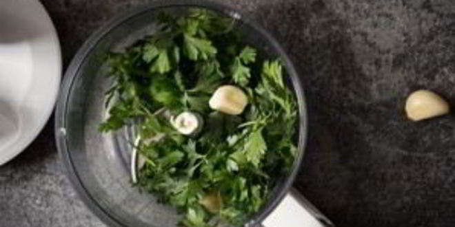 Рецепт котлет из нута с йогуртовым соусом