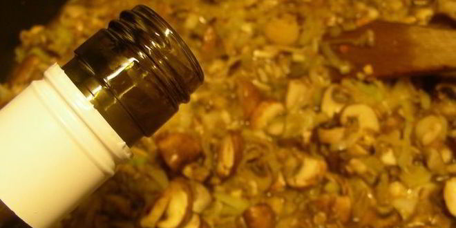 Рецепт лазаний с грибами, луком-пореем и сыром чеддер