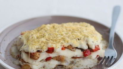 Рецепт Лазаний с курицей и соусом Бешамель
