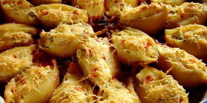 Рецепт фаршированных конкильонь под соусом капоната