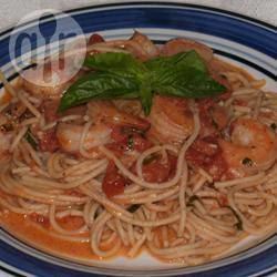 Рецепт Макарон с креветками в розовом соусе