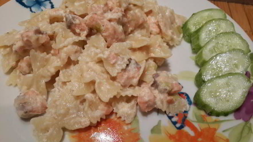 Рецепт пасты с красной рыбой в сливочном соусе