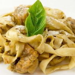 Рецепт Пасты с курицей и грецкими орехами