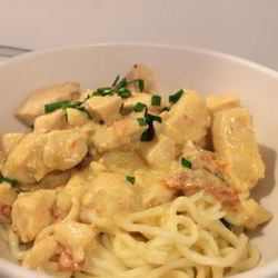 Рецепт Пасты с курицей в сливочном соусе