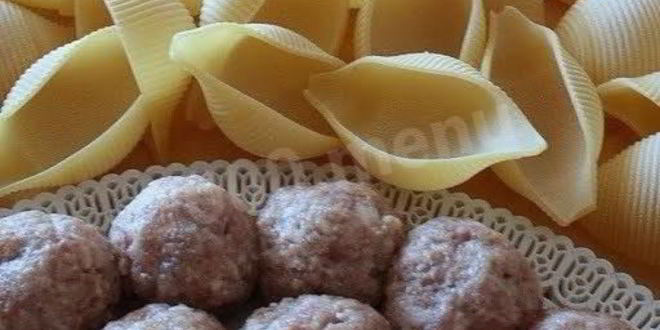 Рецепт ракушек фаршированных фаршем и сыром
