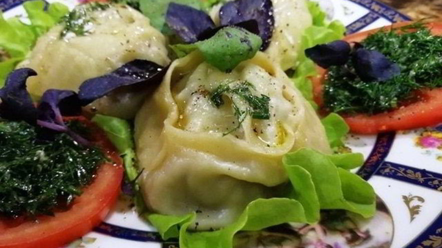 Рецепт сочных мантов со свининой и пекинской капустой