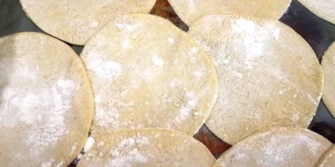 Рецепт сочных мантов со свининой и пекинской капустой