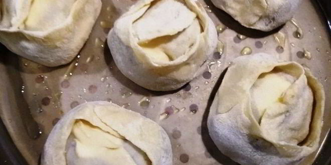 Рецепт сочных мантов со свининой и пекинской капустой