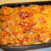 Рецепт Мяса по-французски в духовке с грибами