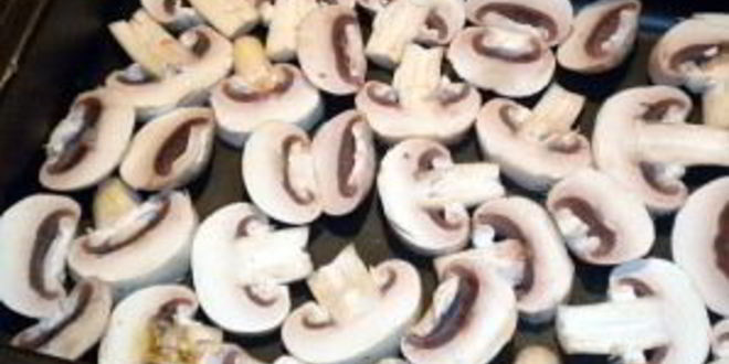 Рецепт мяса по-французски в духовке с грибами