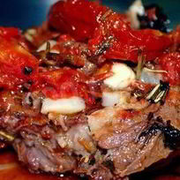 Рецепт Свиного мяса по-французски с помидорами и грибами и картошкой