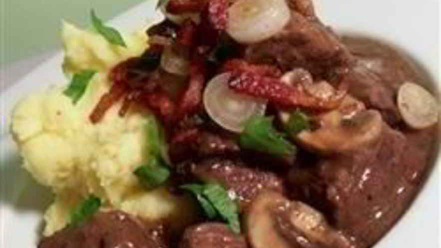 Рецепт тушеной говядины по-французски