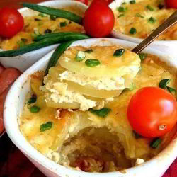 Рецепт Запеченного картофеля со сливками и чесноком по-французски