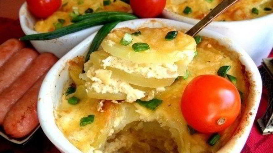 Рецепт запеченного картофеля со сливками и чесноком по-французски