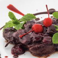 Рецепт Говядины в шоколадно-вишневом соусе