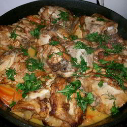 Рецепт Кисла-сладких куриные бедрышки с морковью и зеленью